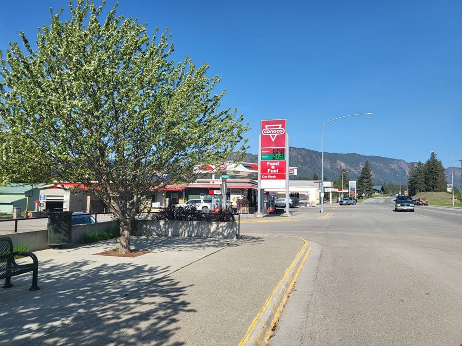 1201 Main St W