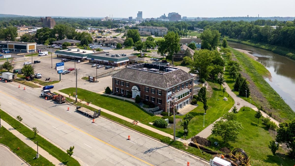 140 Elton Hills Lane NW - Office Space For Lease