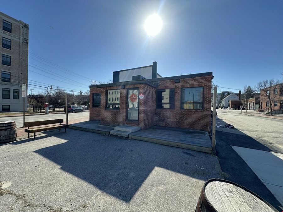Restaurant Building