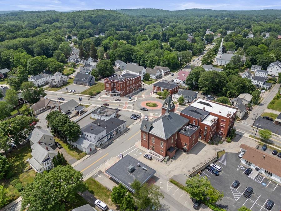Stand-alone Retail, Office or Restaurant Space for Lease in Merrimac, MA