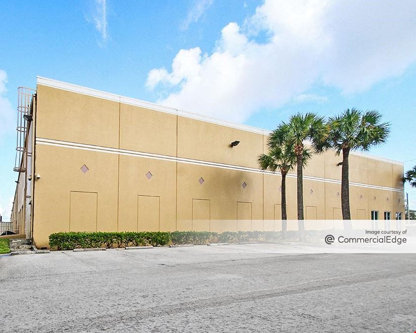 Enterprise Commerce Center - 1501 Green Road