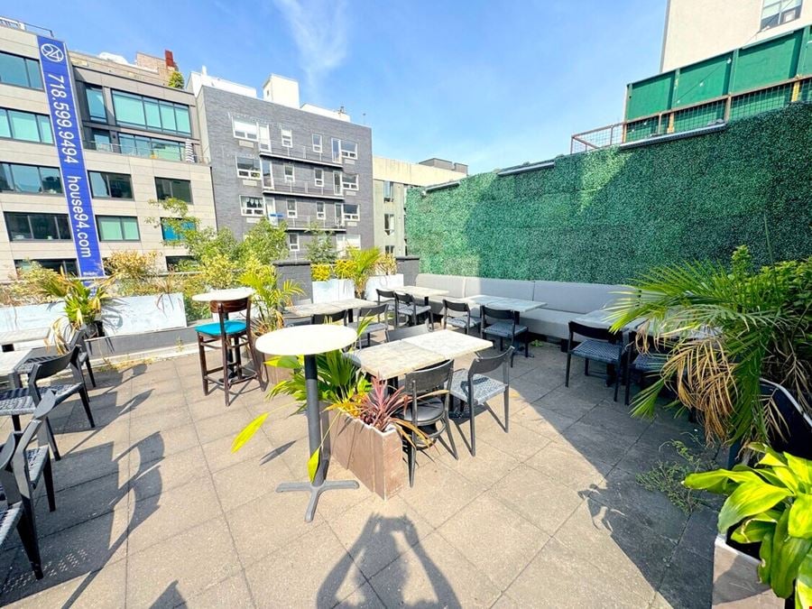 128 Metropolitan Ave