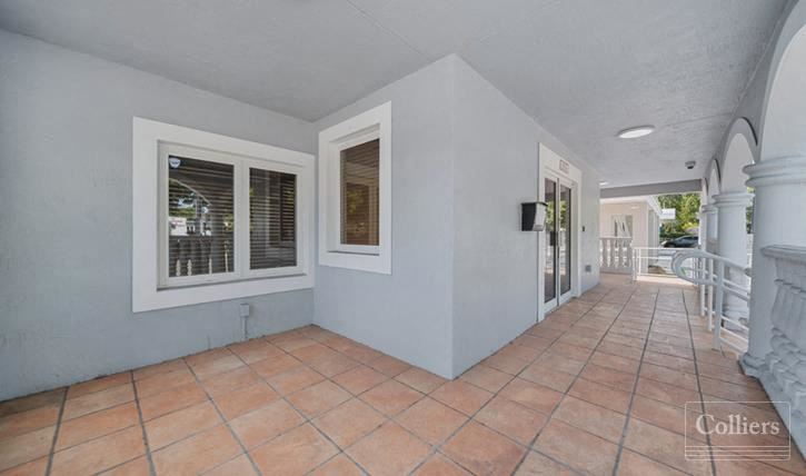 2424 Coral Way