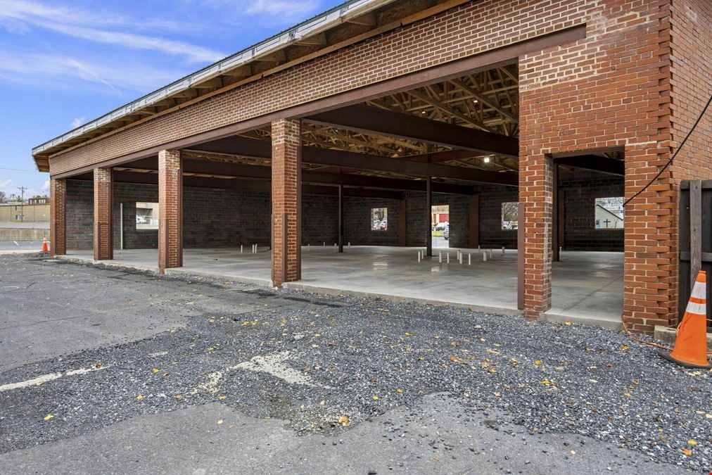 NEWLY RENOVATED BUILDING IN DOWNTOWN HARRISONBURG