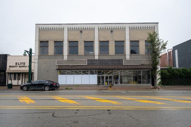 Preview of Retail space for Rent at 325 East 8th Avenue