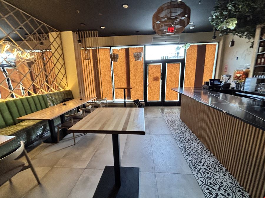 3,456 SF Restaurant | Investment Sale Strong Tenant in Place