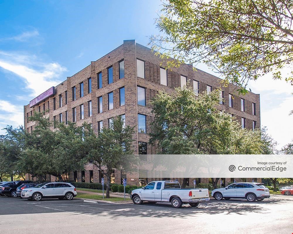 Balcones Office Park - 3305 Northland Drive