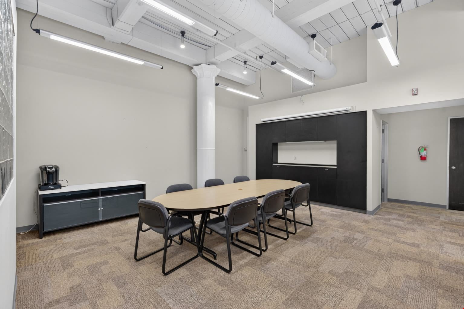 Prime Downtown STL Office Suites