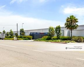 Watson Corporate Center - 2220 East Carson Street