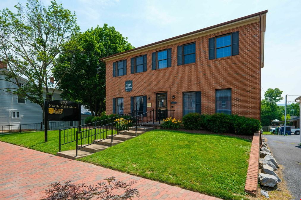 PROFESSIONAL OFFICE SPACE AVAILABLE IN WOODSTOCK, VA