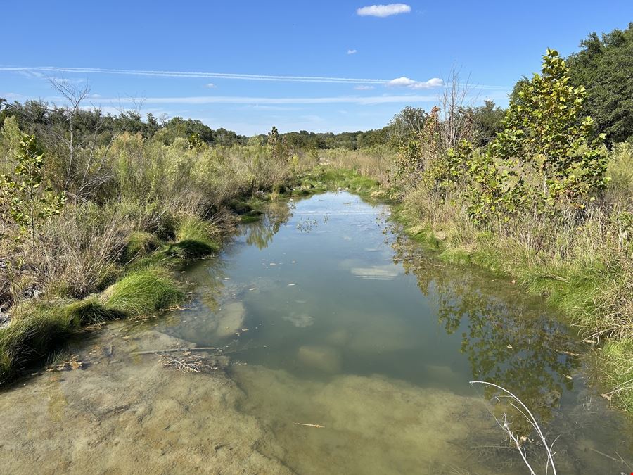 35 AC on Rocky Creek and W Hwy-290