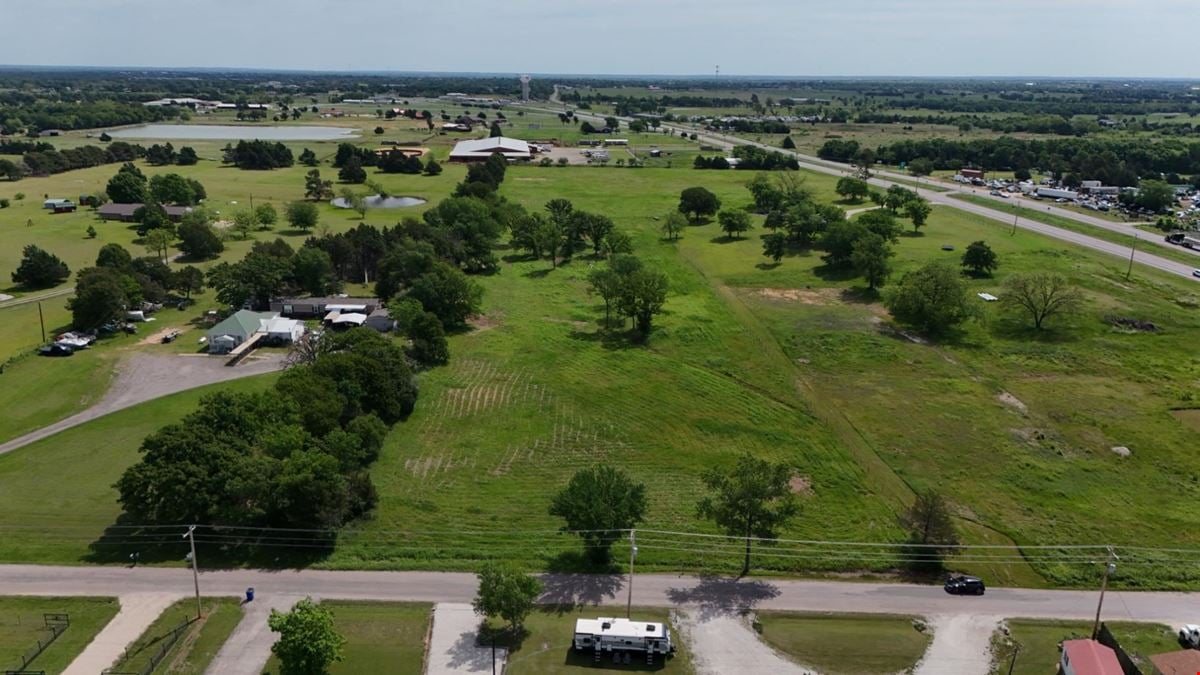 13167 US Highway 82 - mixed Use Land