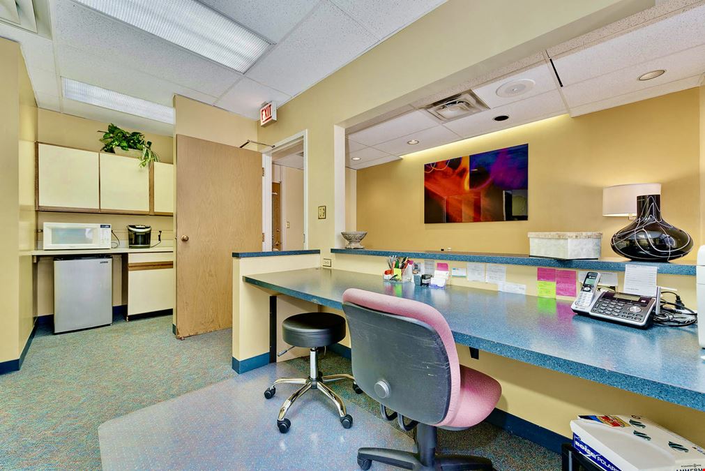 111 N Wabash Ave, Unit 1210, Chicago, IL