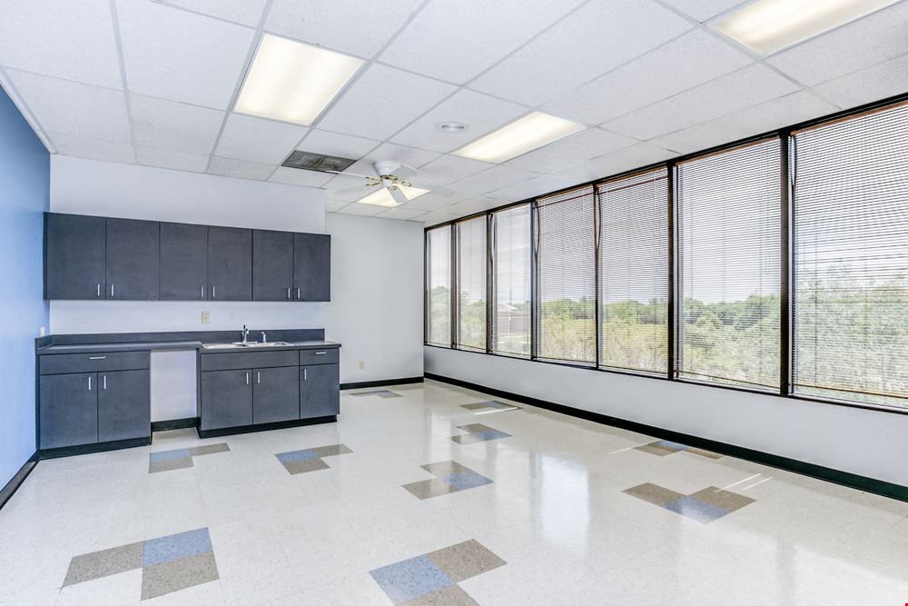 One Brittany Place - 2024 North Woodlawn