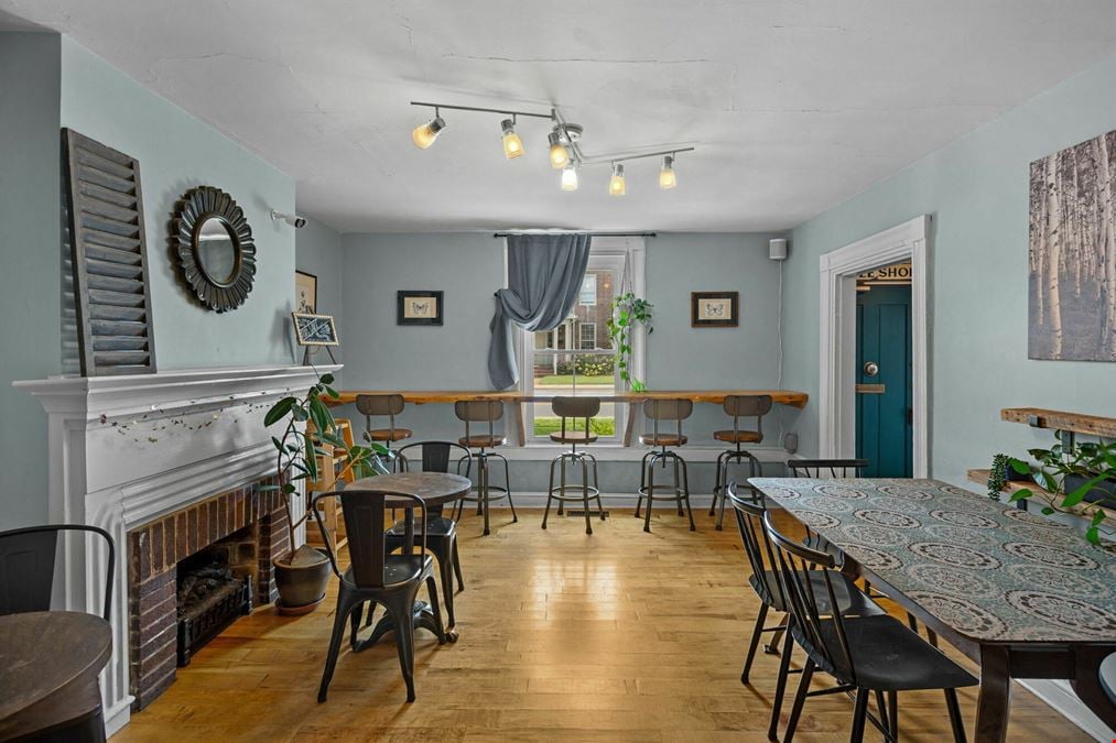 CORNER RETAIL OPPORTUNITY IN THE HEART OF BRIDGEWATER