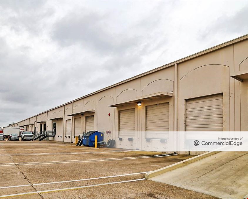 Silber Road Warehouse