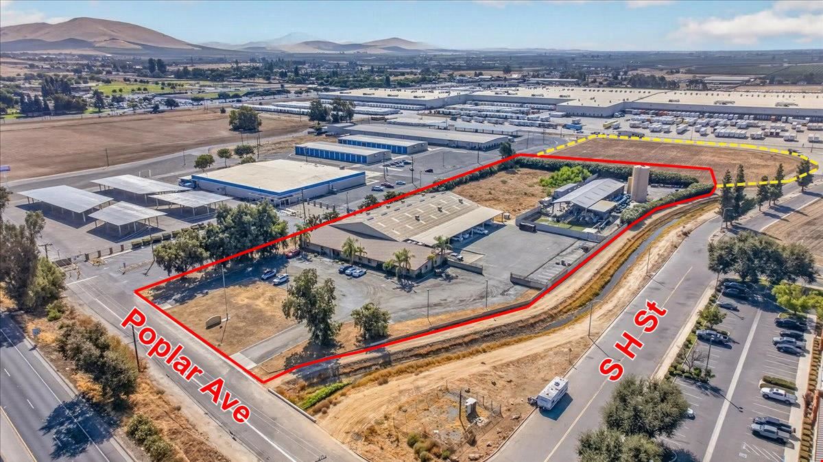 ±31,855 SF Industrial Facility on ±5 AC Near CA-190