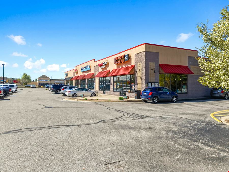 Walmart Outparcel - 100% Occupied Retail Center
