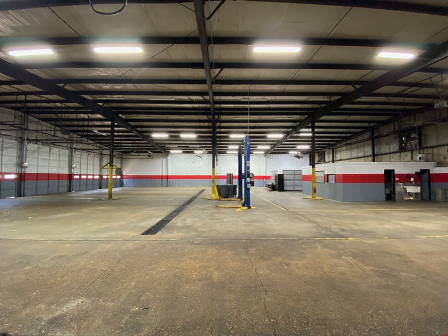 Heavy Equipment Service Center with 2 acre Drop Yard