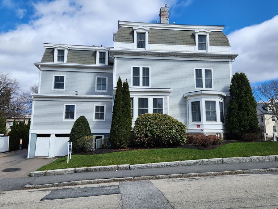 65 Elm Street