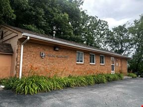 Freestanding Salem Office | 1,000 SF