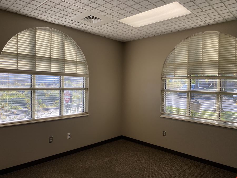 OFFICE CONDO FOR LEASE ON JAMES RIVER NEAR NATIONAL