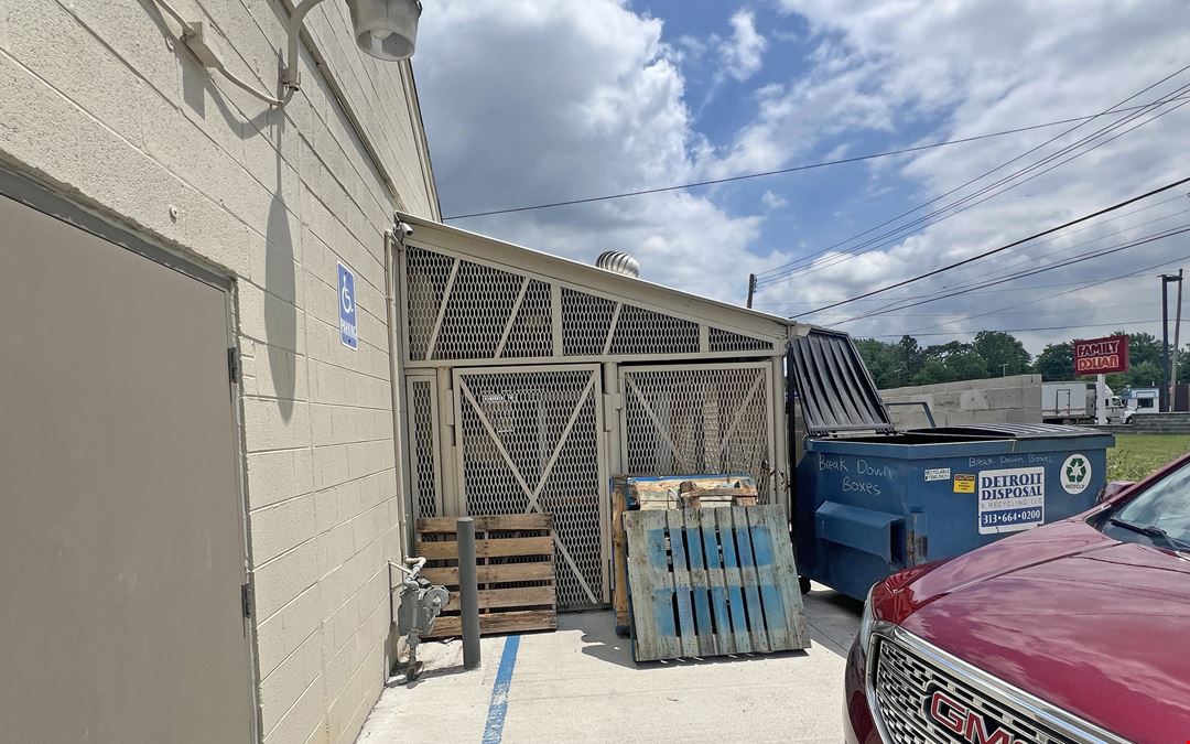 25825 Seven Mile Rd West