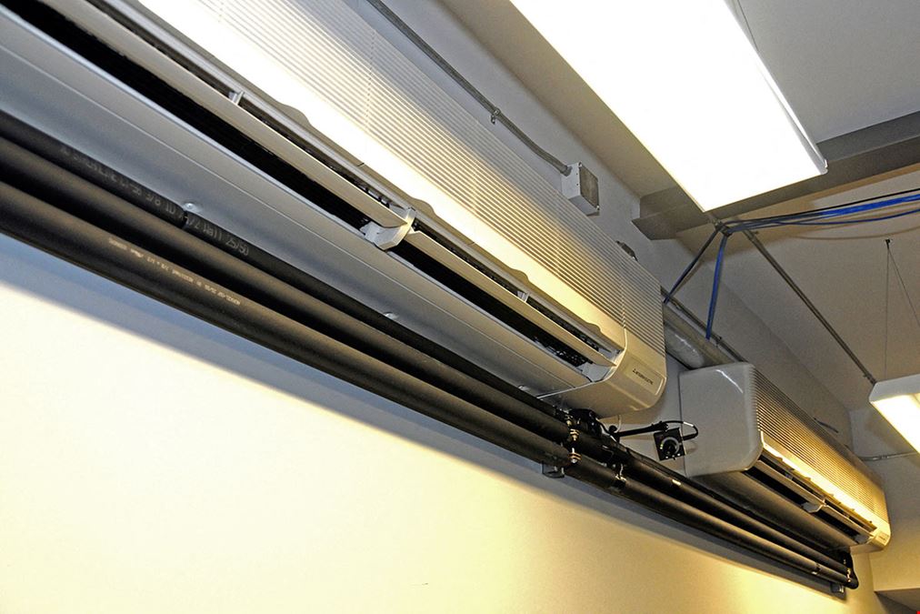 Suite 103 - Fully Operational Data Center with Advanced Features