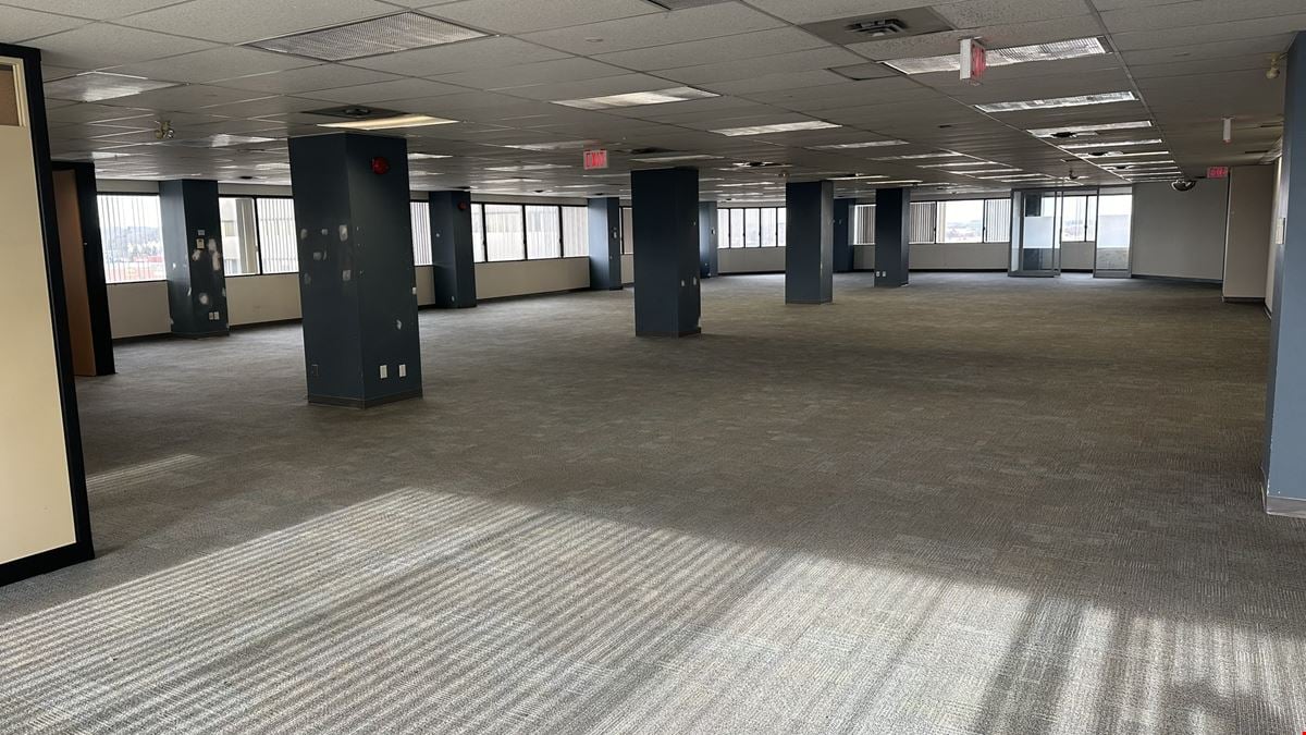 805 - 15,944 sqft private office units for rent in Oakville