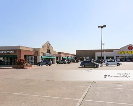 Preview of Retail space for Rent at 3701 S Cooper St