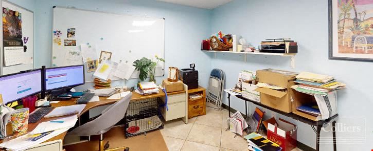 For Sale | ±13,054 SF building in Oakland Park's Prime Industrial Area