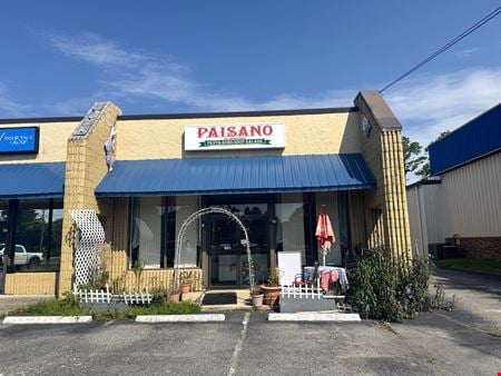 Preview of commercial space at 720 Highway 17 N