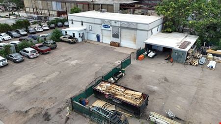 Preview of Industrial space for Sale at 1457 W Maple Ave