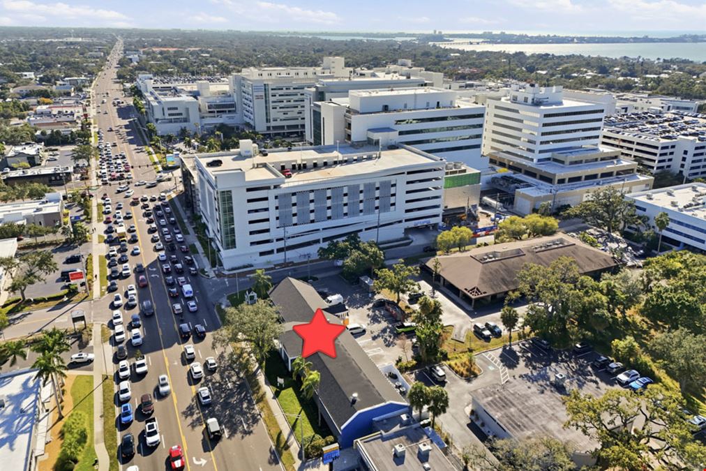 1428 S Tamiami Trl