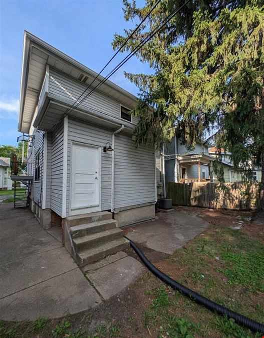 1611 W Barker Ave