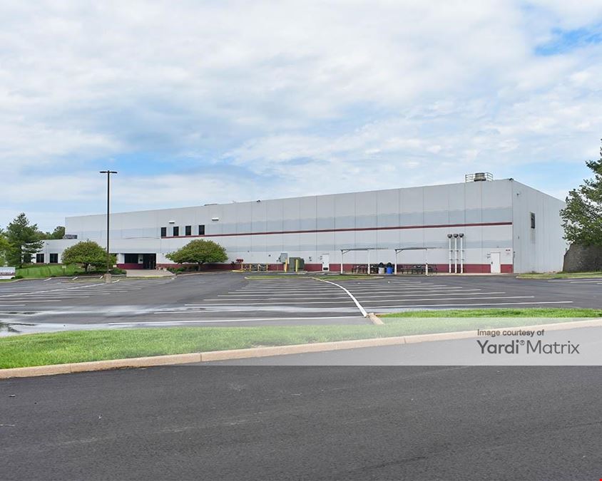 8226 Lackland Road