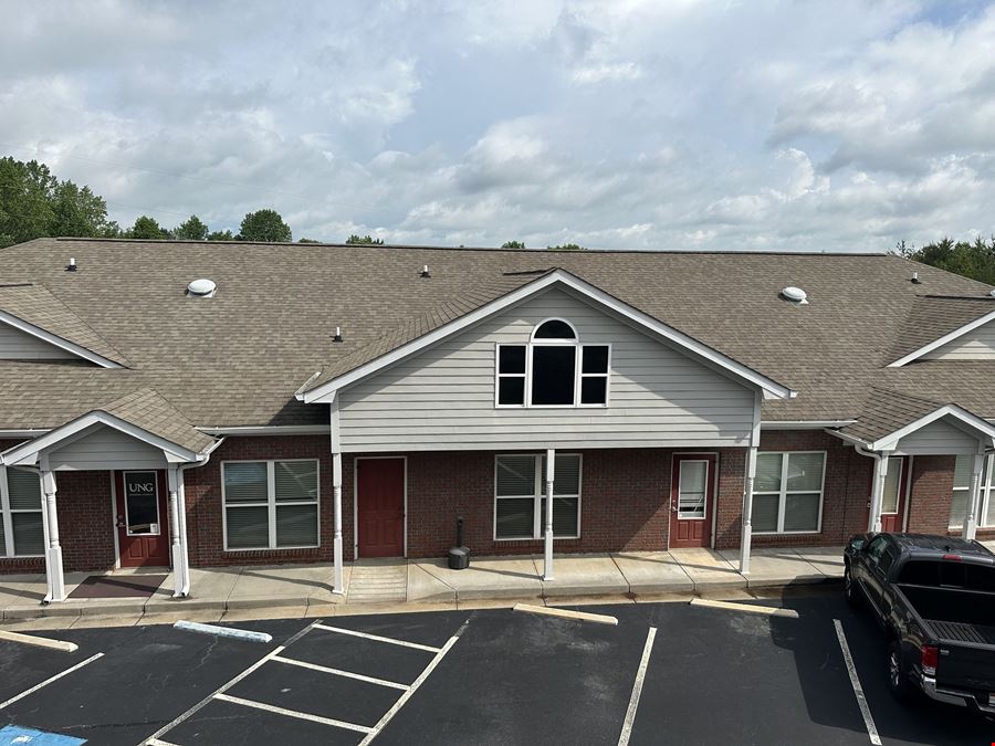 OFFICE SUITES FOR LEASE