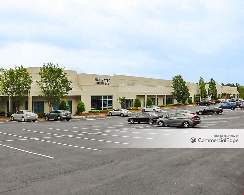 Northmont Business Center - 1965 Evergreen Blvd