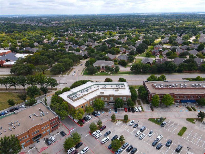 1100 Parker Square