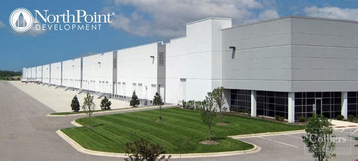 LARAWAY DISTRIBUTION CENTER | 182,152 SF