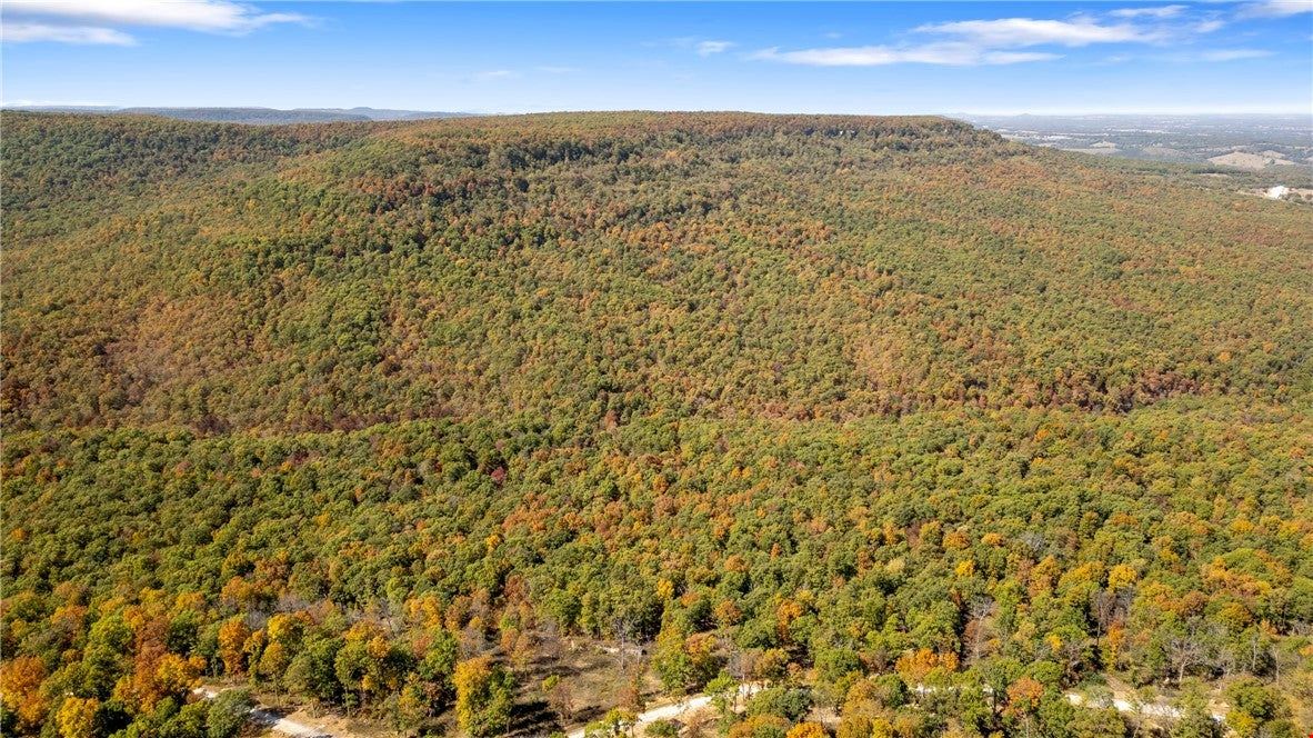 86 Round Mountain Rd
