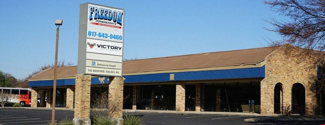 Preview of Retail space for Rent at 700 W Bedford Euless Rd