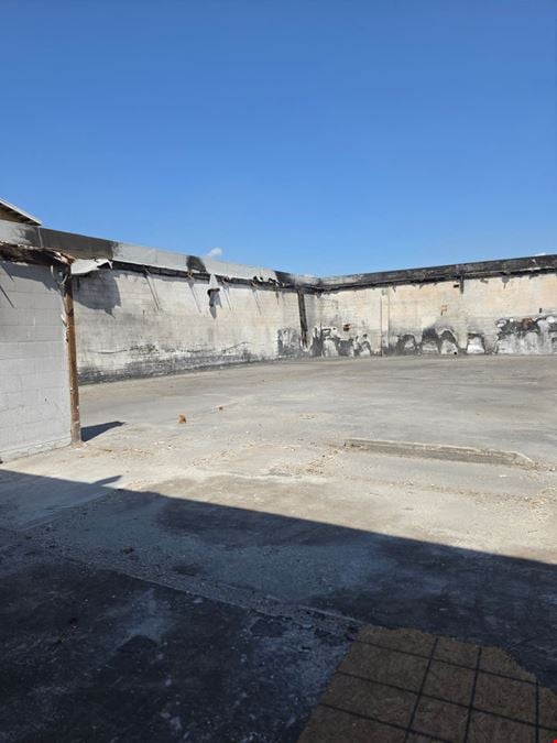 COMMERCIAL YARD / STORAGE SPACE – PERFECT FOR TOWING & PALLET STORAGE
