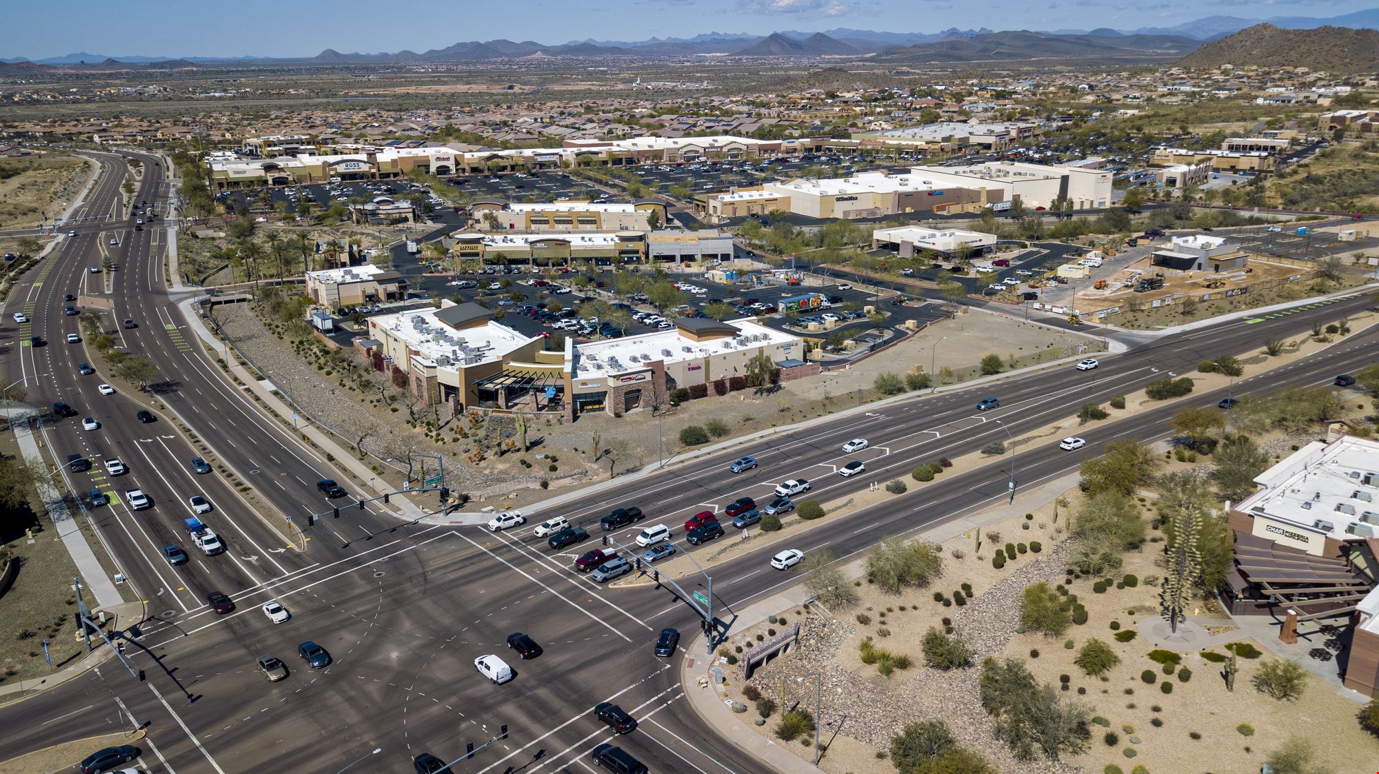 Lake Pleasant Towne Center