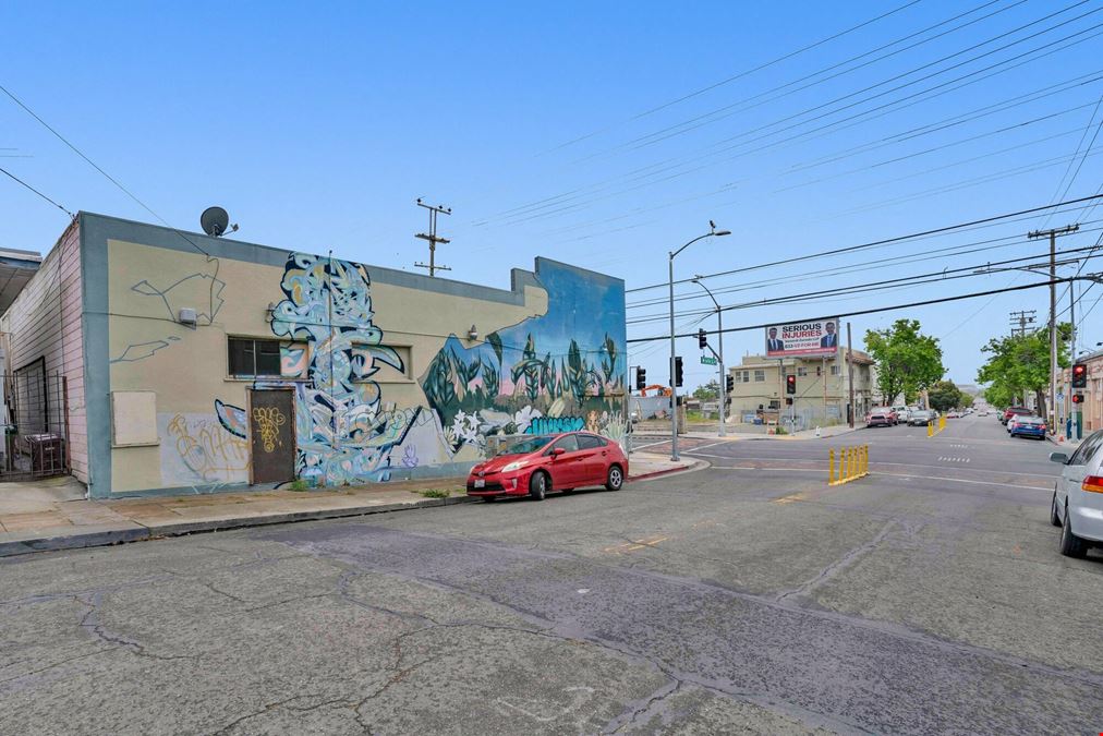 5300-5308 Foothill Blvd
