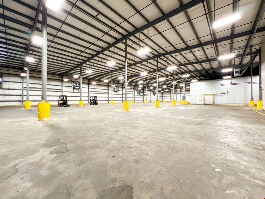 ±41,580 SF Industrial Facility with Cold Storage and Office Space
