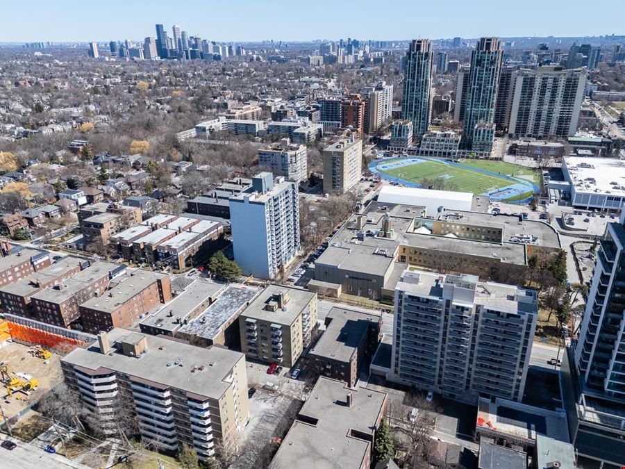 1520-1524 Bathurst St