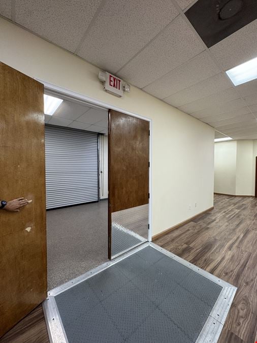 3143 Skyway Circle