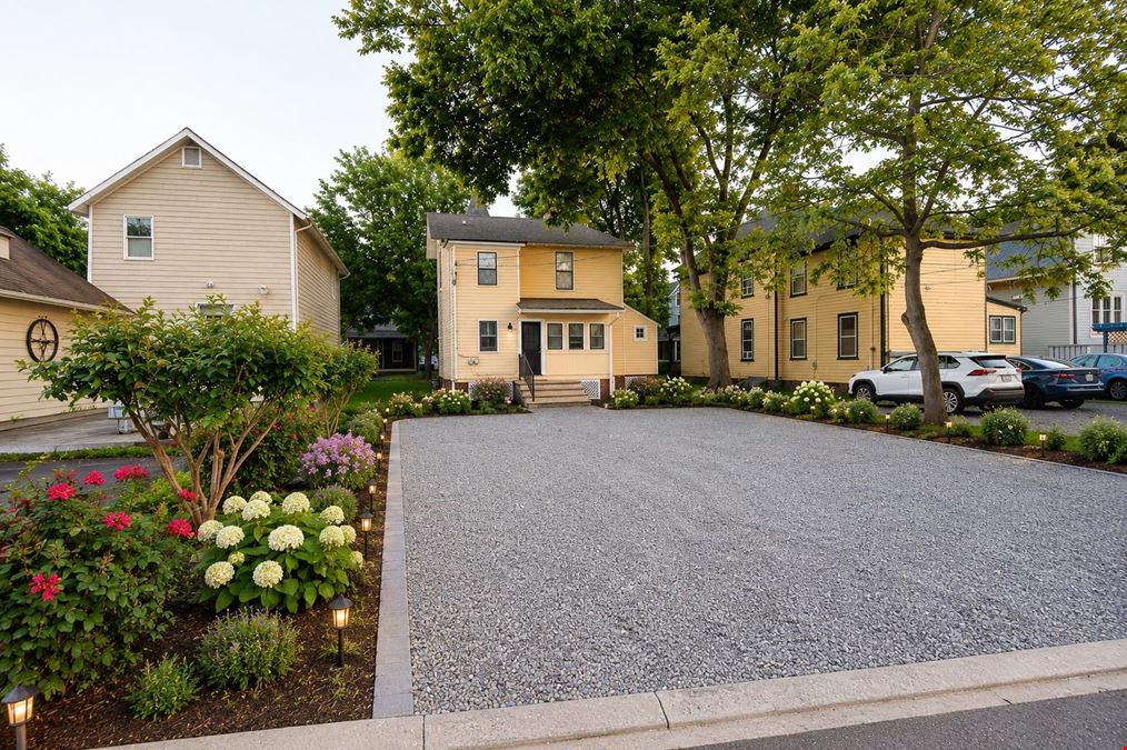 411 Goldsborough