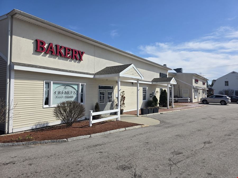 Pennichuck Square Shopping Center